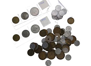 1944 a 1973. Lote de 106 monedas ... 