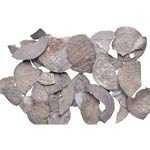 Siglos VII-XI. 35 trozos de monedas ... 