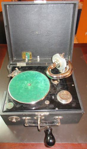 Grammofono a valigetta Parlophone ... 
