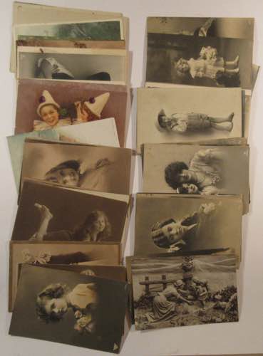 Lot of 55 small-format postcards ... 