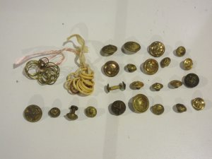 Militaria - Buttons with and ... 