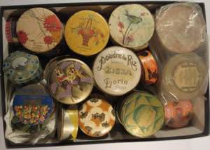 ANTIQUES - Boxes of face powder - Collection ... 