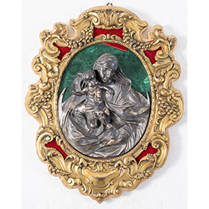 Madonna con bambino in argento. Italia, ... 