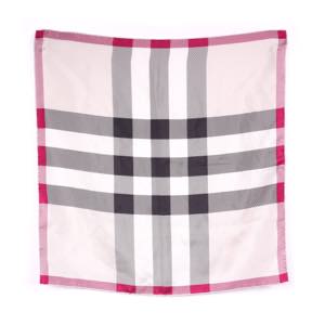 BURBERRY Foulard Materiale: 100% seta