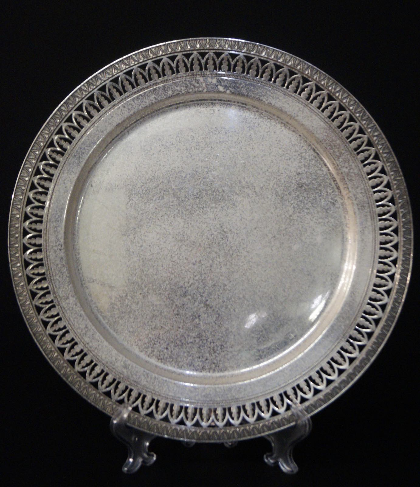 Vassoio tondo in argento liscio con bordo  - Anglicana - aste  antiquariato online