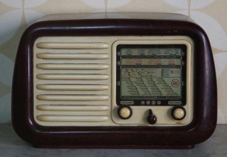 Radio a valvole vintage marca ... 