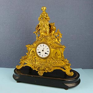 Orologio da tavolo di linea Luigi XV in ... 