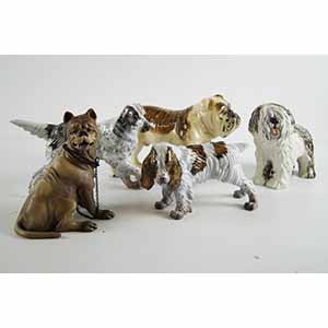 Lotto di 5 sculture di cani in porcellana ... 