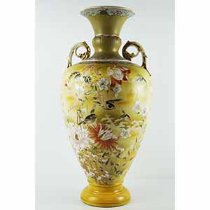 Grande vaso in ceramica gialla con ... 