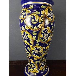 Grande vaso in ceramica a ramage e ... 