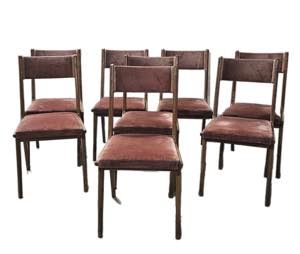 Otto sedie in legno massello rivestite in ... 