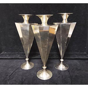 Tre vasi in argento liscio titolo 925/1000 ... 