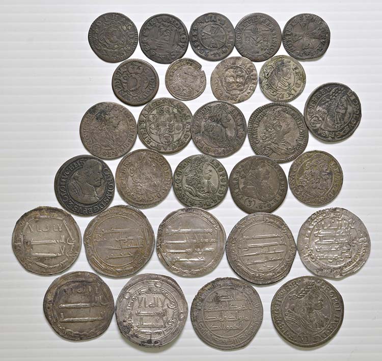 Islam, Austria, ecc. 28 monete in ... 