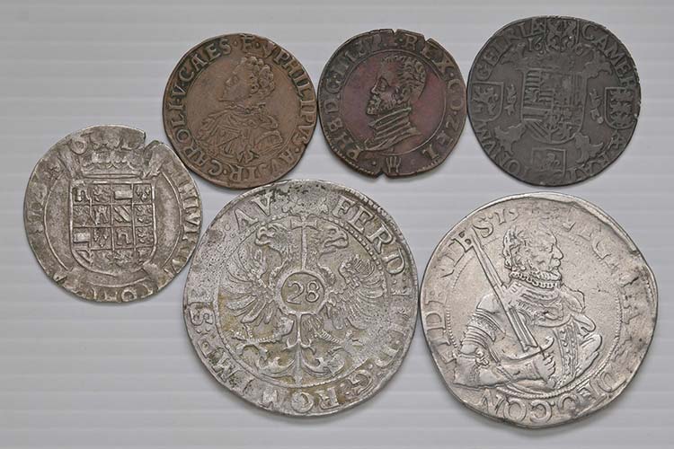 Olanda. Tre monete in argento, due ... 