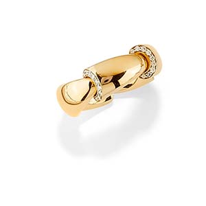 A 18K yellow gold and diamond ring, ... 
