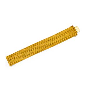 A 18K yellow gold braceletWeight g 73,90 cm ... 