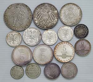 Germania, Olanda, Albania, ecc. 16 monete in ... 