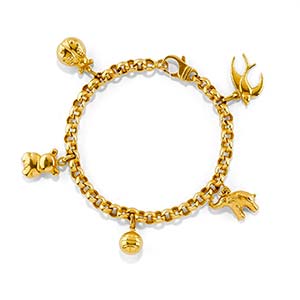 A 18K yellow gold charms braceletWeight g ... 