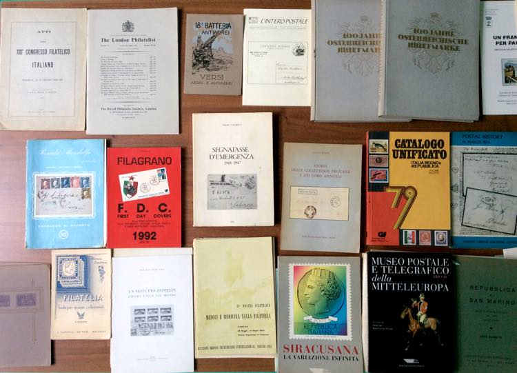 AREA ITALIANA - Scatolone con ... 