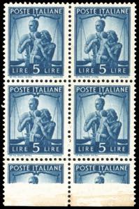 1945 - 5 lire Democratica (555), blocco di ... 