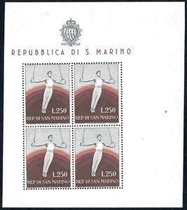 1955 - 250 lire Ginnasta, taglio verticale ... 