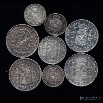Lote 16 - 8 Monedas de plata de ... 