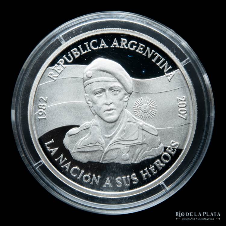 Argentina. 1 Peso 2007. 25 ... 