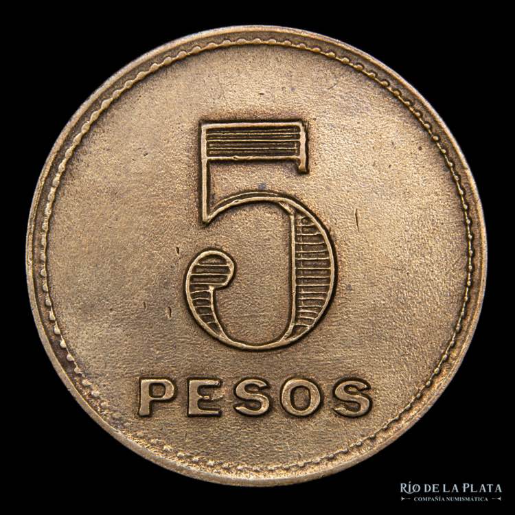 Argentina. Ficha. 5 Pesos. La ... 