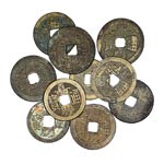 Monedas chinas antiguas. ... 