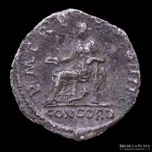 Hadrian (117-138AD) AR Denarius. AR; 18.5mm; ... 