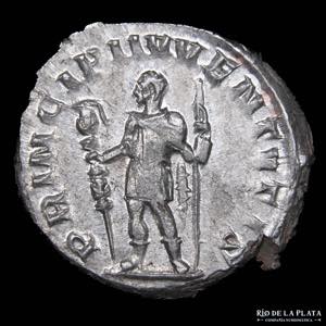 Hostilianus Caesar (250-251AD) AR ... 