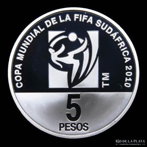 Argentina. 5 Pesos 2010. Copa Mundial de la ... 