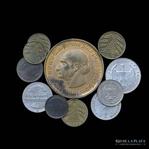Lote x 11 monedas alemanas (Weimar). ... 