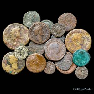 Roma. Lote (A) x 20 monedas a clasificar. 