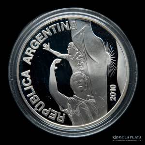 Argentina. 5 Pesos 2010. ... 