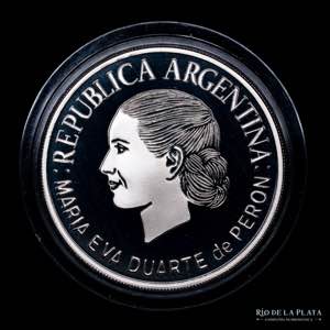 Argentina. 1 Peso 2002. ... 