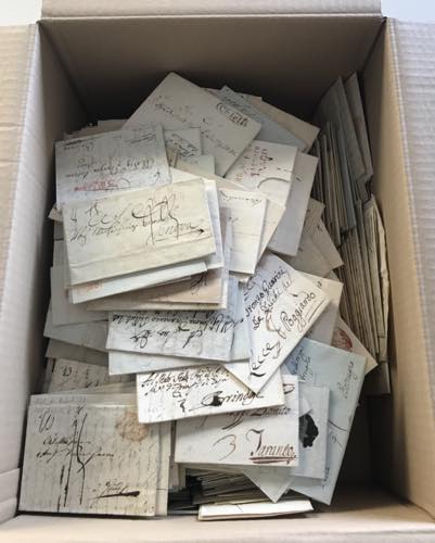 LOTTI E COLLEZIONI - Napoli - scatolone con ... 