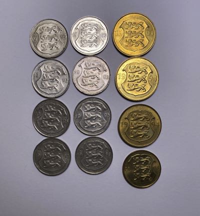 Estonia lot of coins (12)
(12)