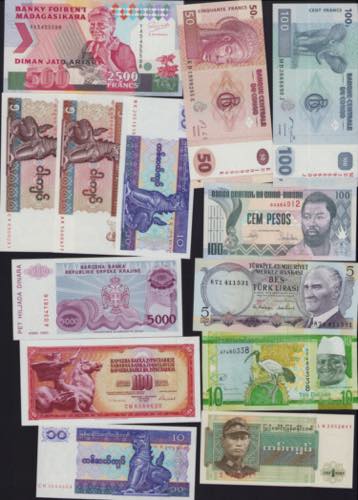 Lot of World paper money: Gambia, ... 