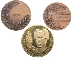 Medals (3)
(3)