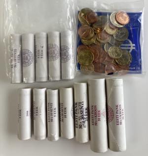 Lot of coins: Estonia Euro starter kit & ... 