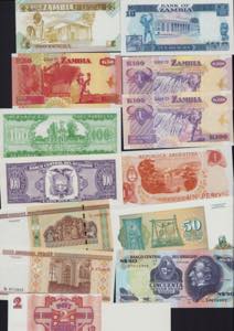 Lot of World paper money: Zambia, Argentina, ... 