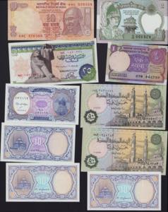Lot of World paper money: Peru, India, Egypt ... 