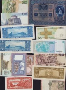 Lot of World paper money: Poland, Argentina, ... 