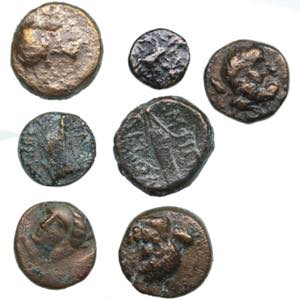 Greek Æ coins 7-14mm (7) Various condition.
