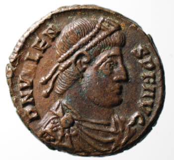 Valente (364-378). Siscia. Follis ... 