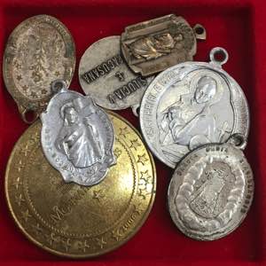 Medaglie religiose. Lotto di medaglie varie.