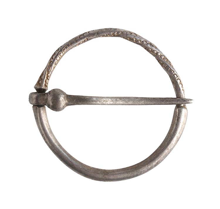 Medieval silver ring brooch, ... 