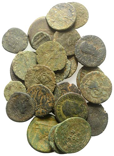 Lot of 25 Roman Republican and ... 
