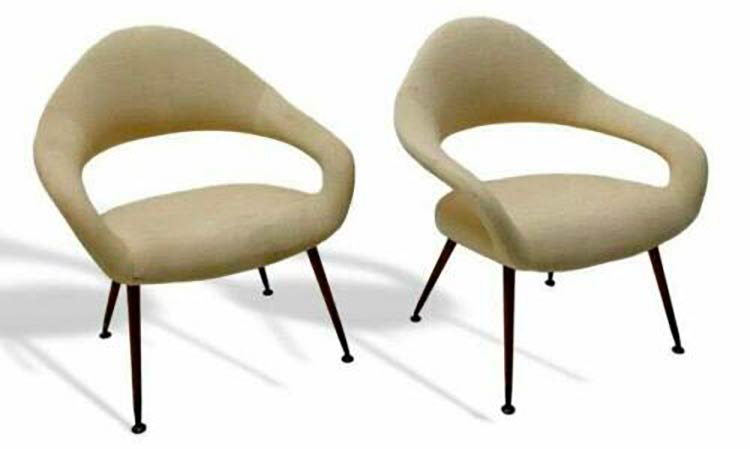 Pair of DU 55 armchairs by ... 